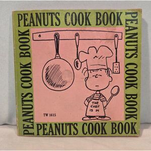 Vintage 1969 Peanuts Cook Book Charlie Brown Snoopy Schulz Cookbook 1972